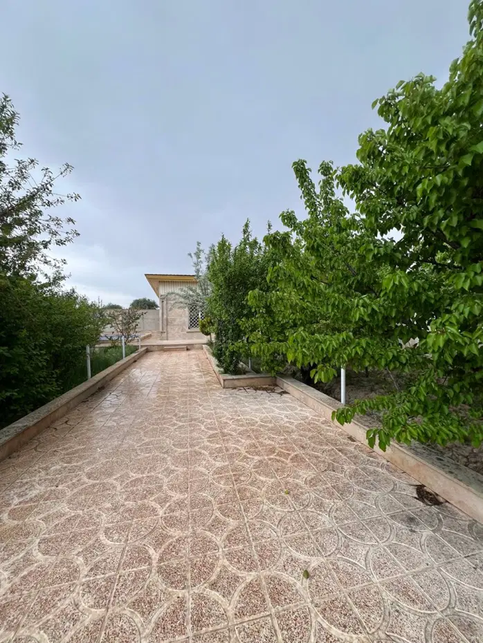 ۷۵۰متر باغ ۱۰۰ متر ویلا ۲ خواب دسترسی عالی