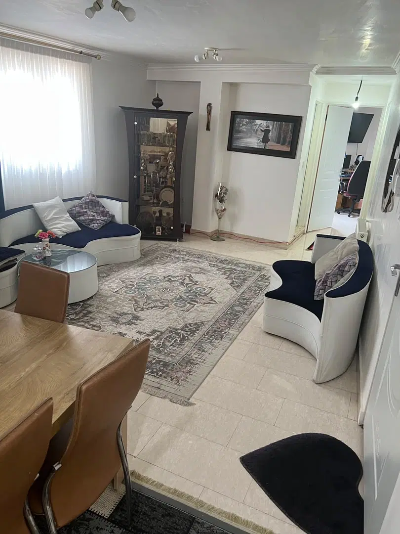 فروش آپارتمان طبقه چهارم