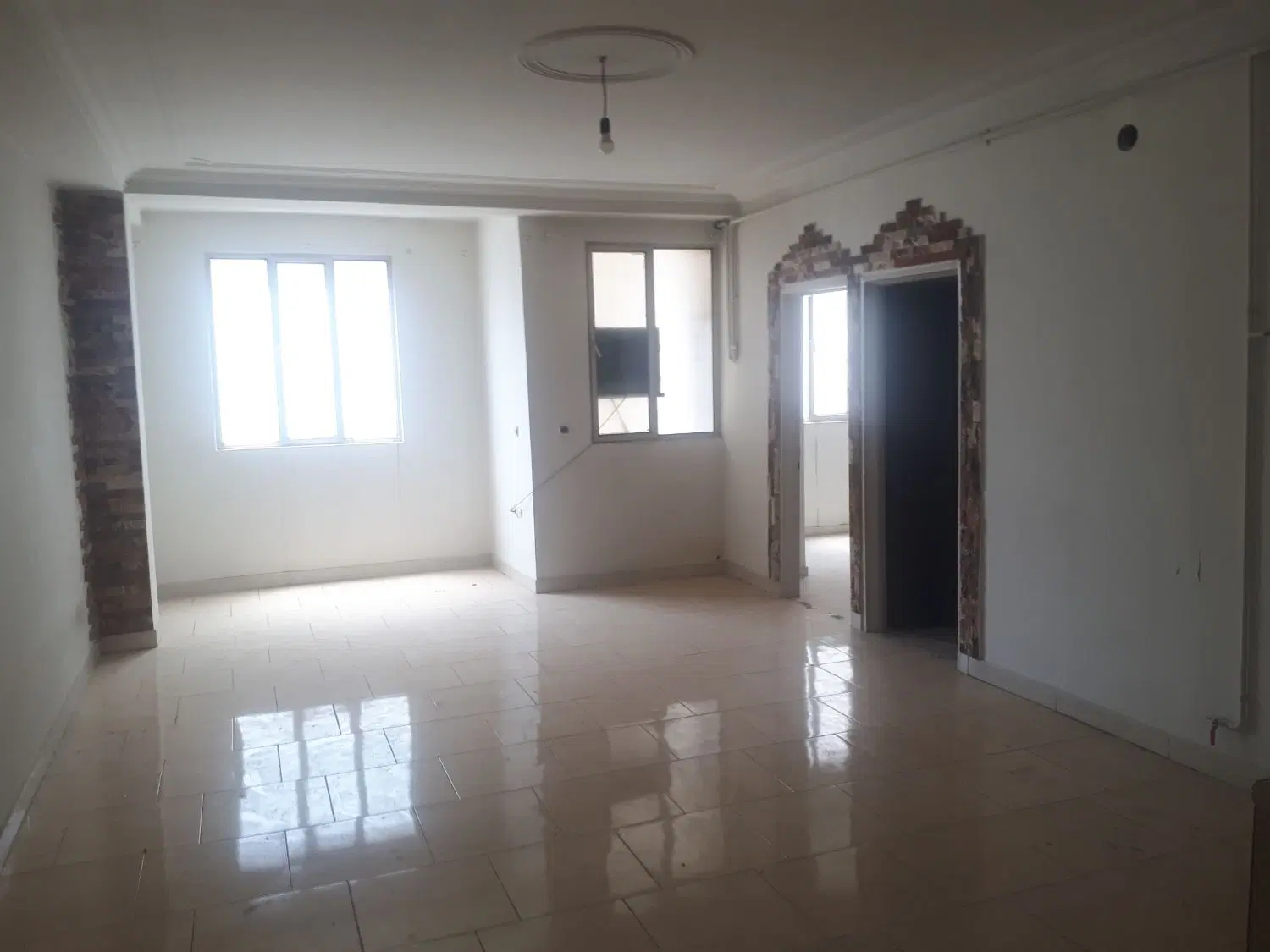 ۹۰متردوخواب  پارکینگ و آسانسور