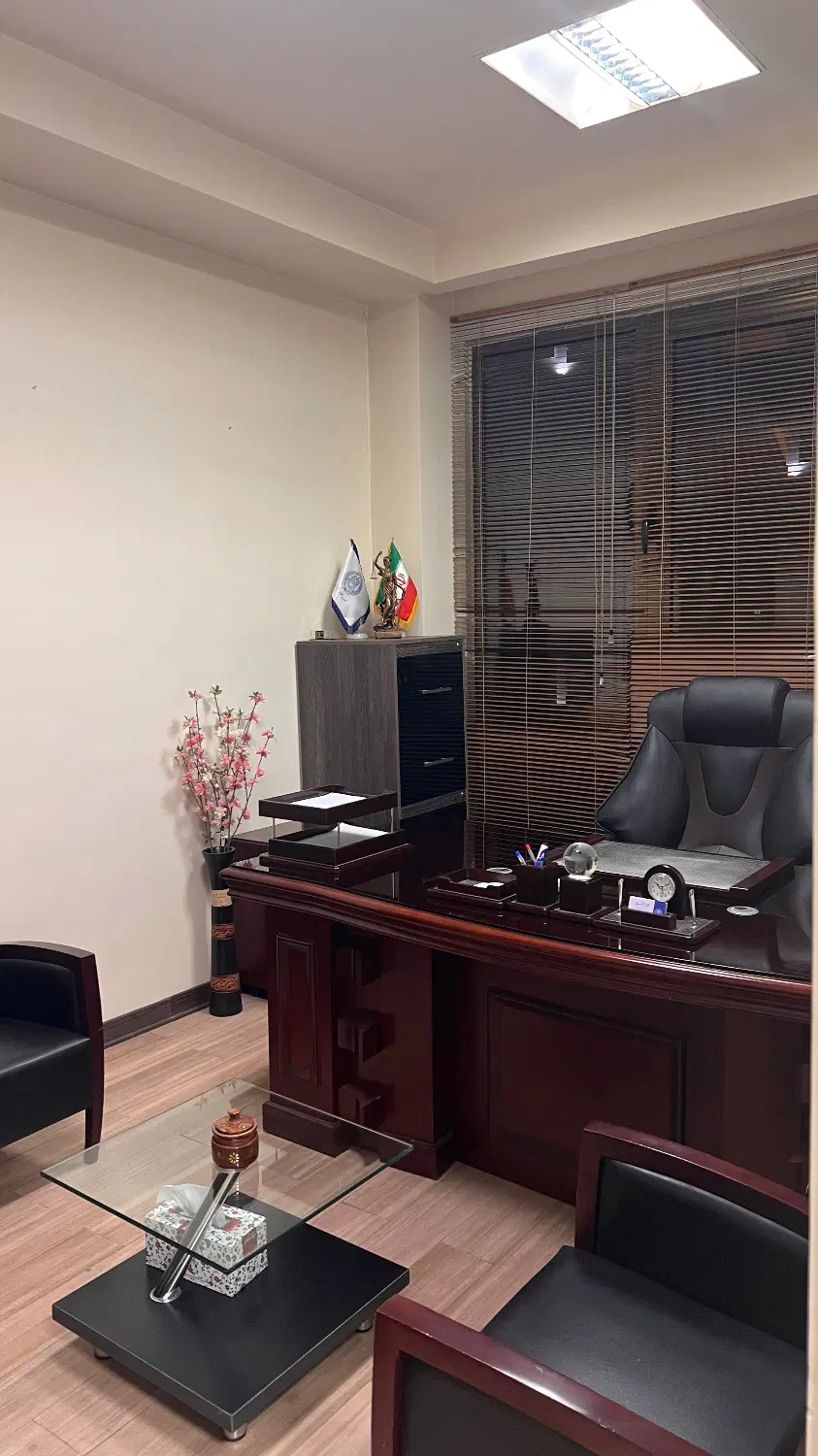 اجاره اتاق به همکار وکیل دادگستری