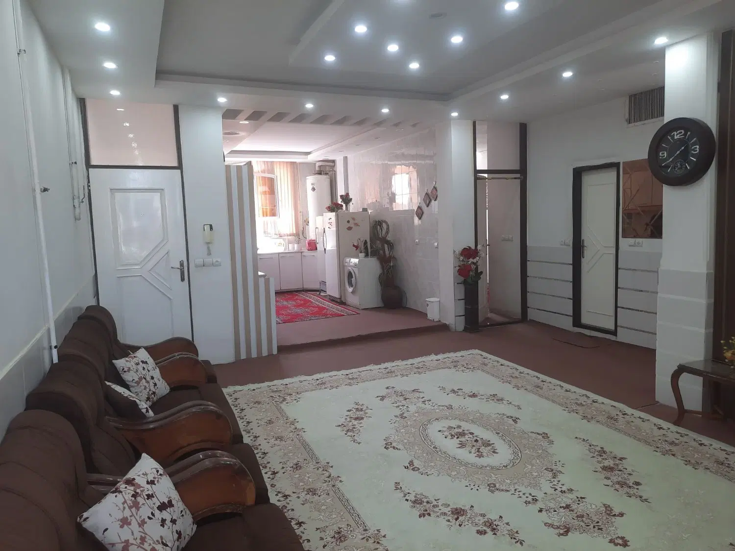 آپارتمان ۱۰۰متری