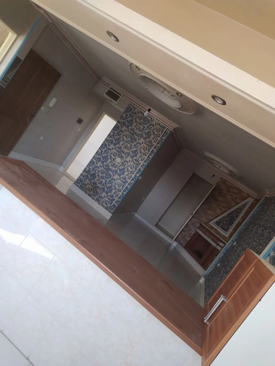 فروش واحد۸۵متری بلاغی _املاک کشوین