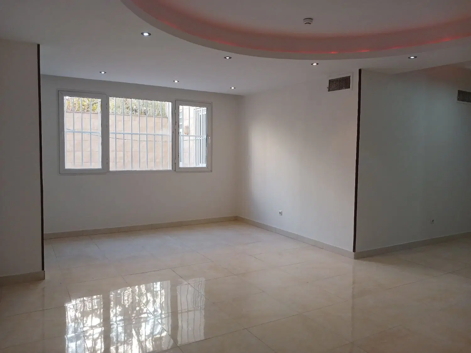 آپارتمان ۱۴۲متر ۲خواب گوهردشت