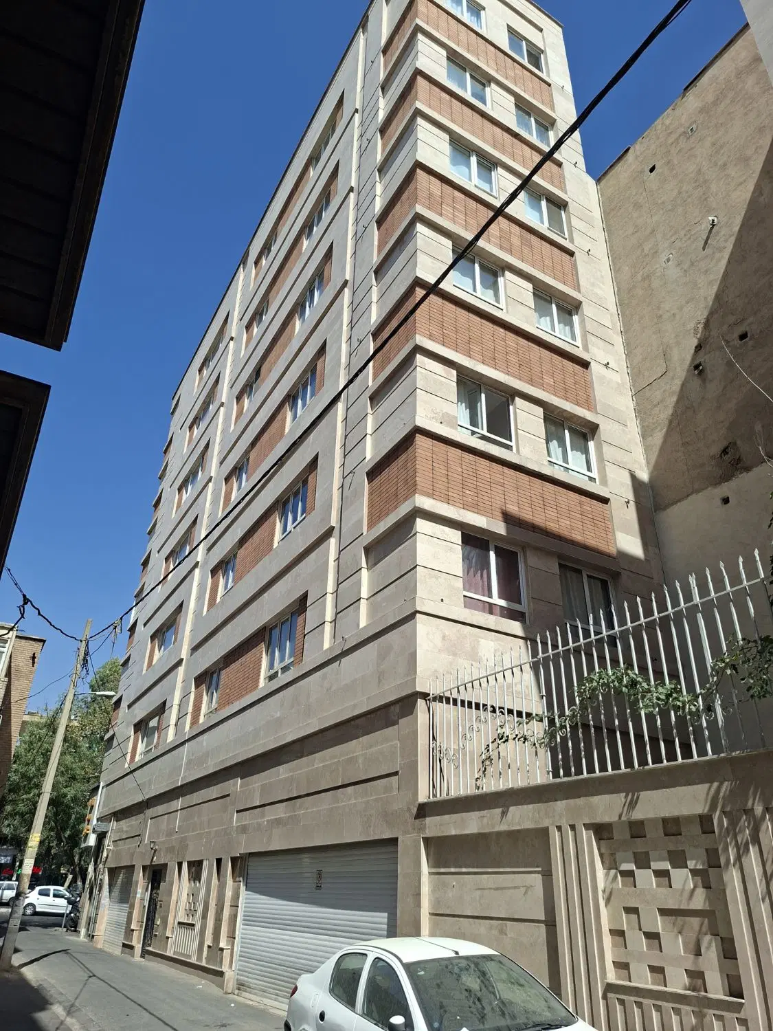 ۱۴۰۰ متر مشارکت
