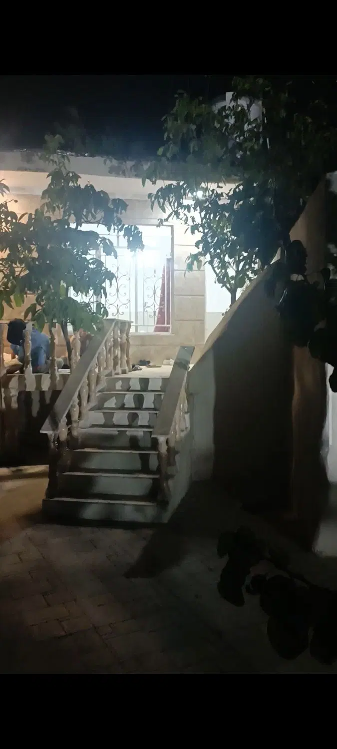 باغچه ویلا باغ کرمجگان