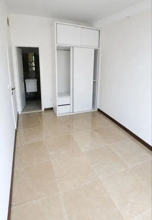 مالک هستم_۷۲ متر فول امکانات