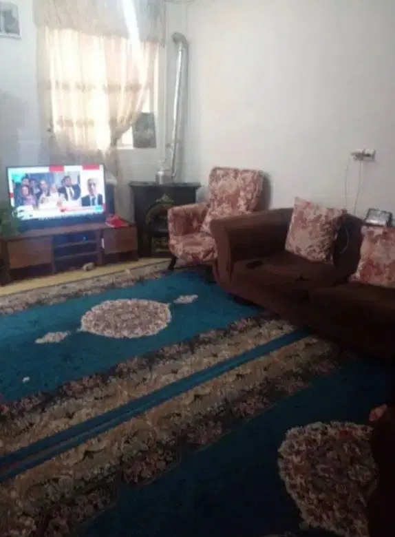 ویلایی  مهرشهر .. حسین اباد.