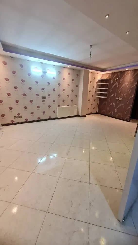آپارتمان ۳ طبقه جی بوزان