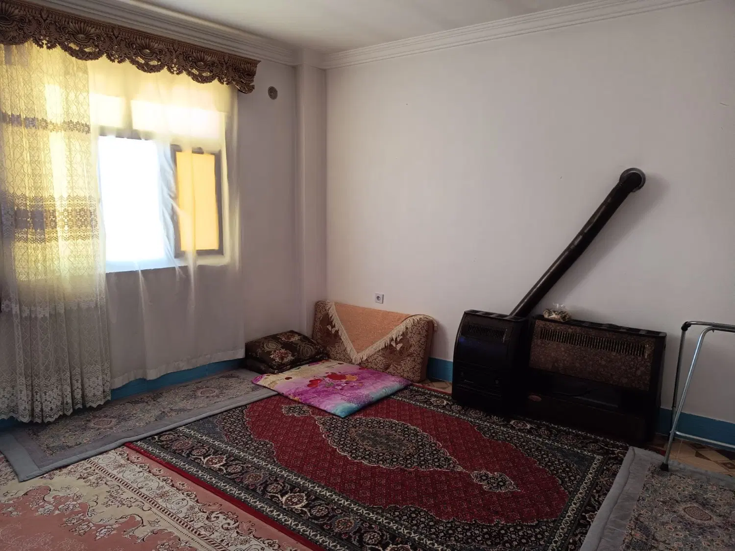 منزل مسکونی در ناحیه قره باغی