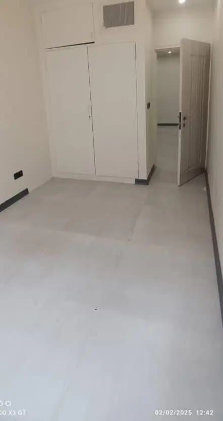شهران_۱۱۵کم واحد روبه افتاب دسترسی بینظیر کوچه پهن