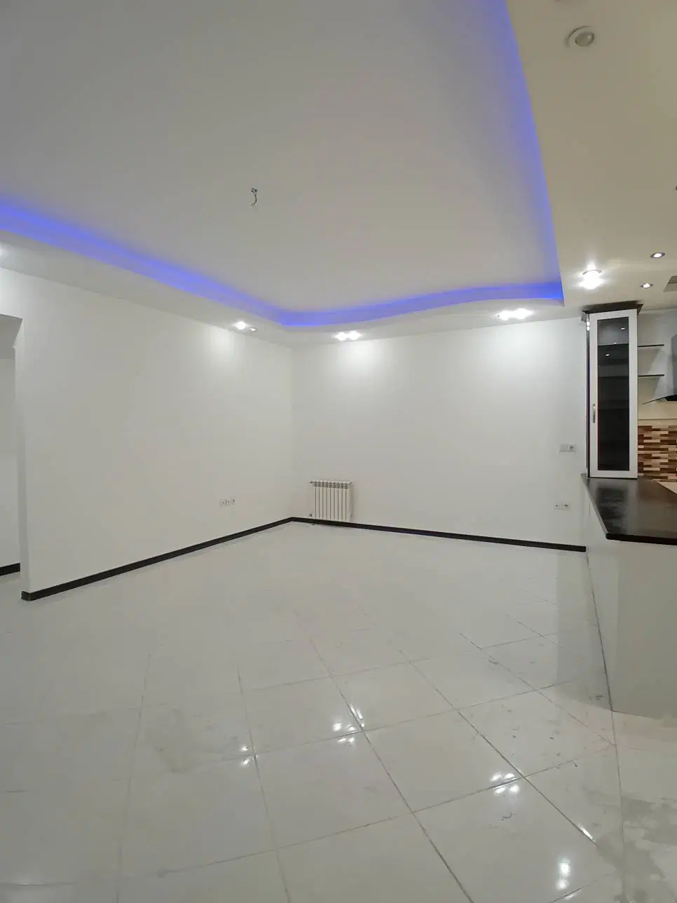 آپارتمان 77 متری