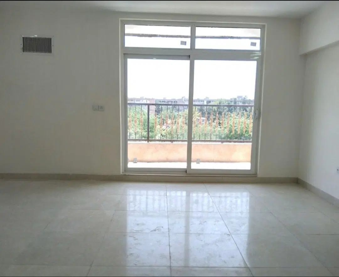 آپارتمان دوخوابه شهرک پردیس بلوک ۲