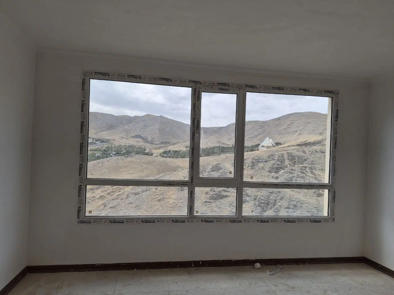 فروش آپارتمان کوی کوثر مجتمع پرنیان
