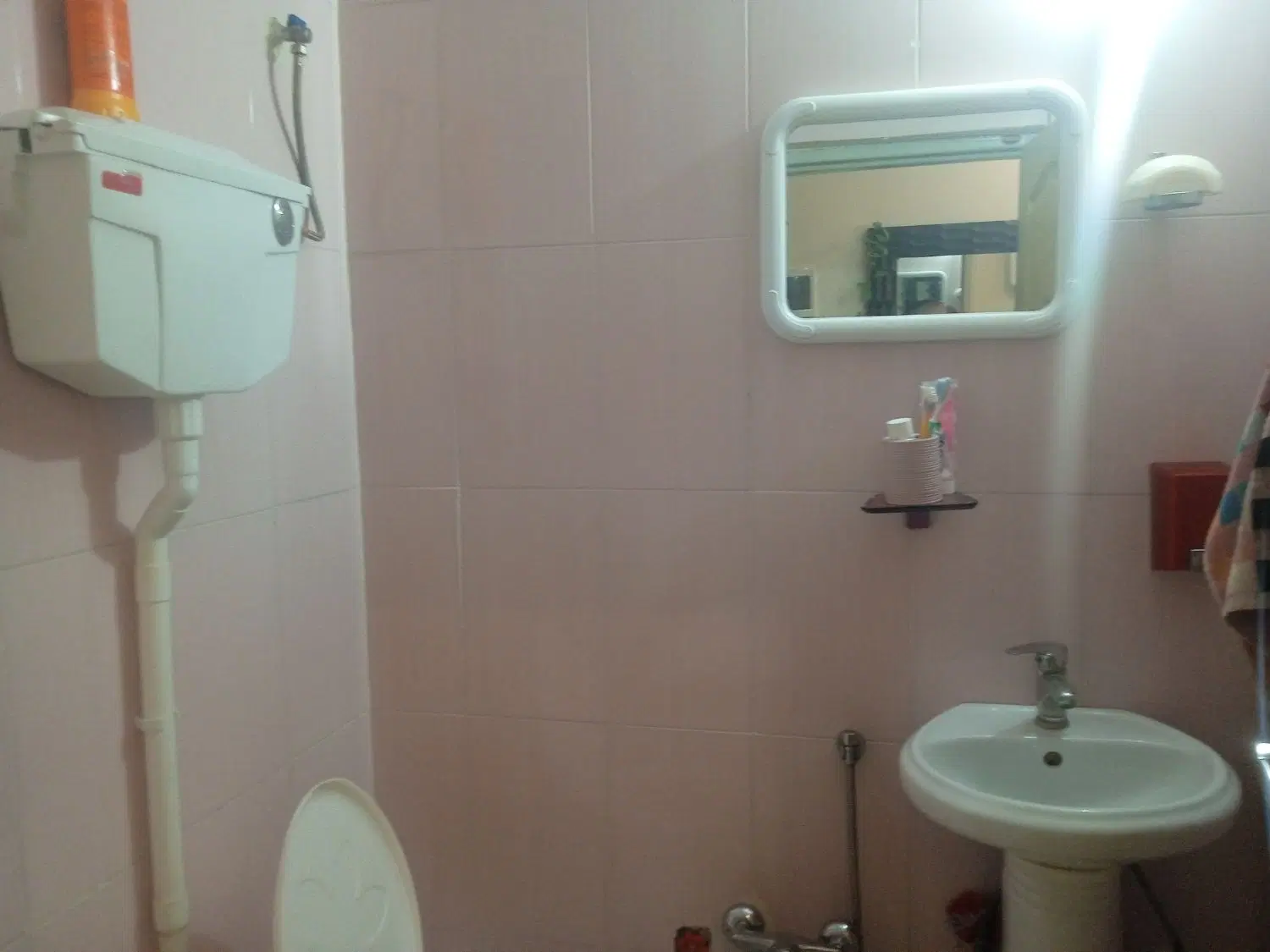 پنجره اشپز خانه واتاق خواب پرد ه کرکره