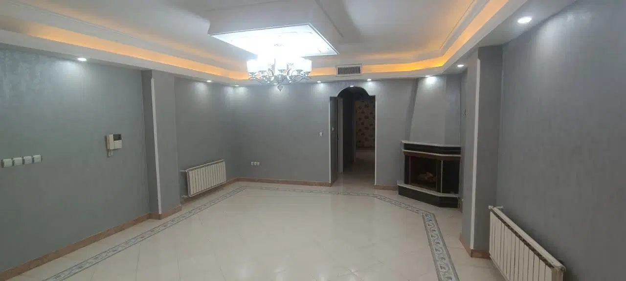 90 متر دوخوابه_ بازسازی کامل و شیک _عروس پسند
