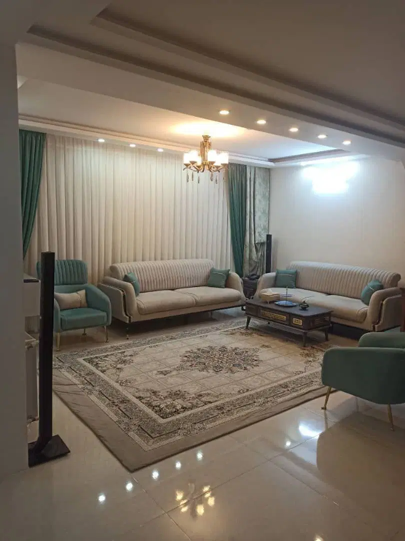۹۰متر_حسابی شمالی ۲_دو نبش_خورجینی_غرق نور
