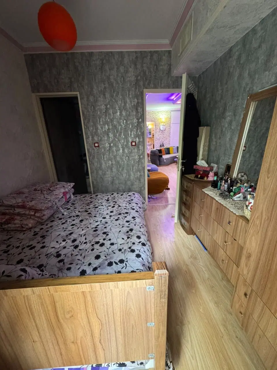 ۵۵متر_فول امکانات_تکواحدی_کف پارکت_ محمودی هوری