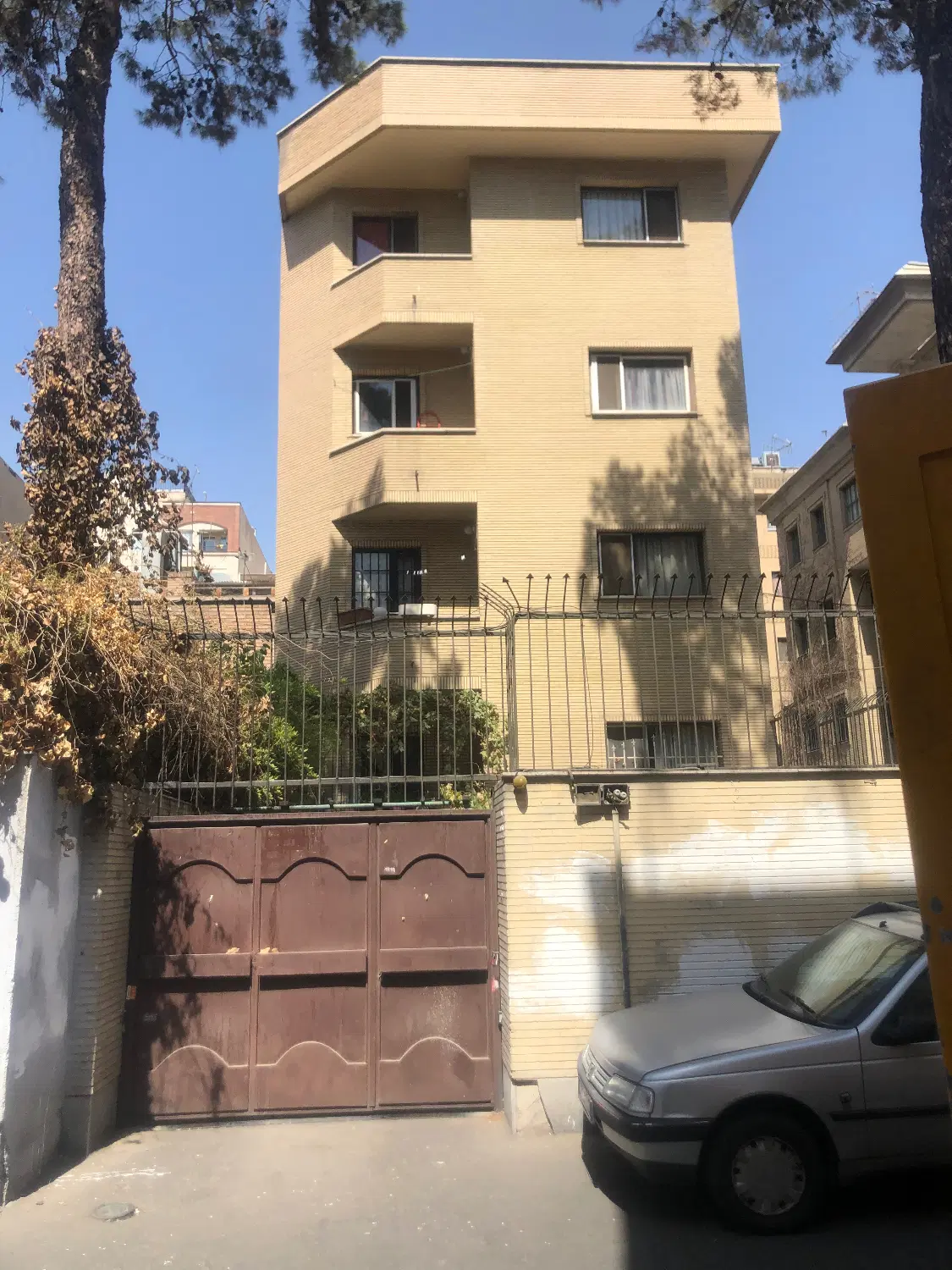 فروش فوری زمین (قابل معاوضه‌هم میباشد)