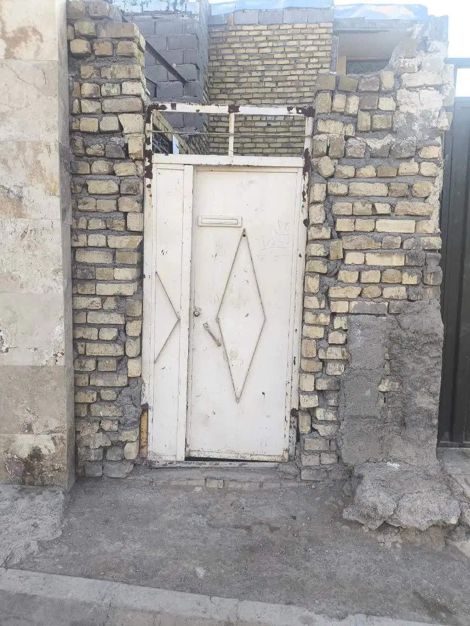 خونه در دواسب