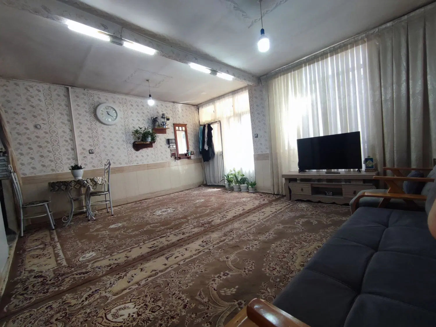 ویلایی 80متر با کوچه ،دو طبقه مستقل