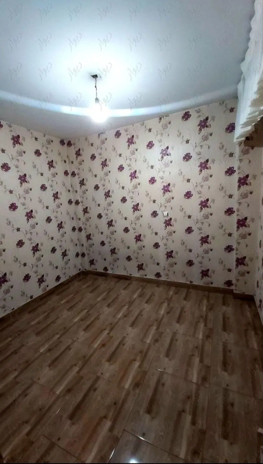 آپارتمان پیروزی تک واحدی با پارکینگ چهارراه فرزانه
