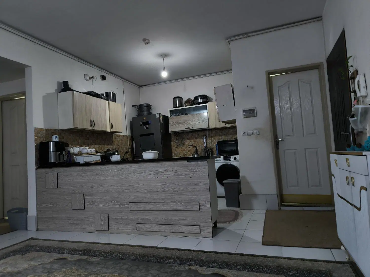 آپارتمان نرگس ۲ جنوبی