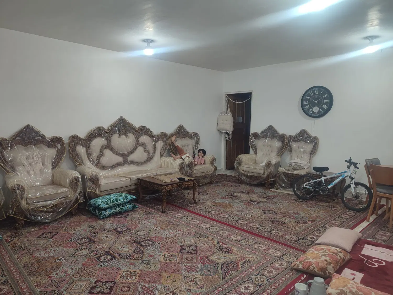منزل مسکونی دو طبقه گیلوران