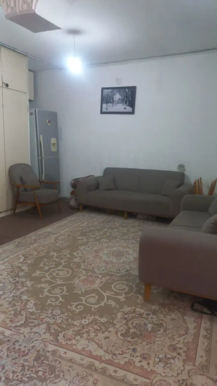منزل ۱۳۰ متر یک خواب قلعه نو