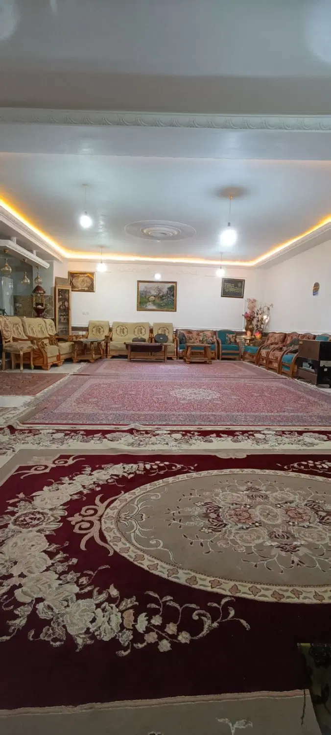سوییت ویلایی مبله حیاط دار