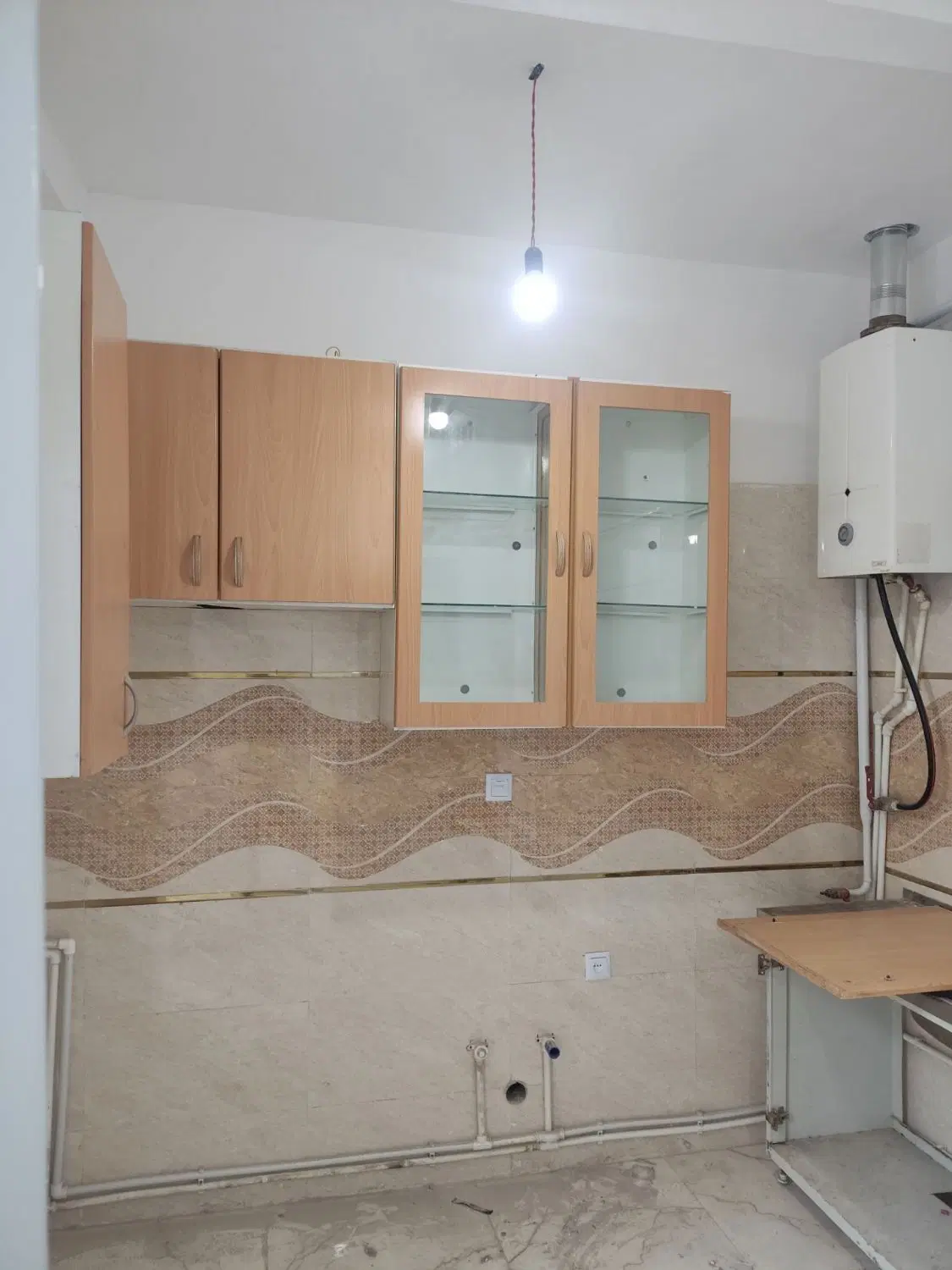 یک باب حیاط نقلی با سند شش دانگ