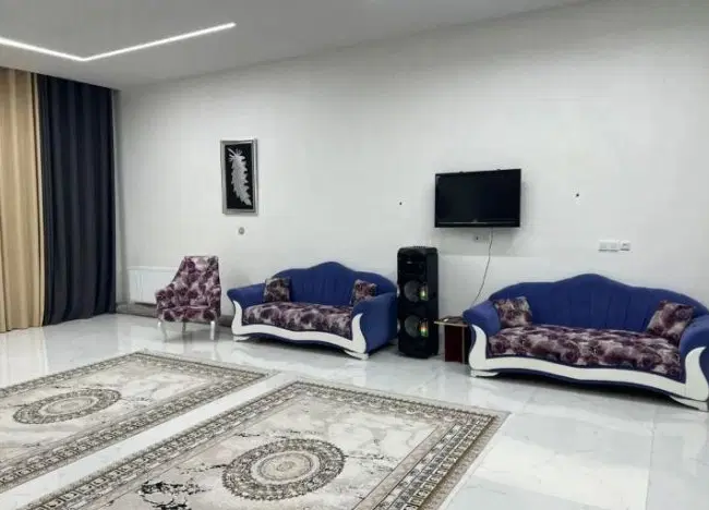 اجاره باغ ویلا_روزانه ساعتی_800متری
