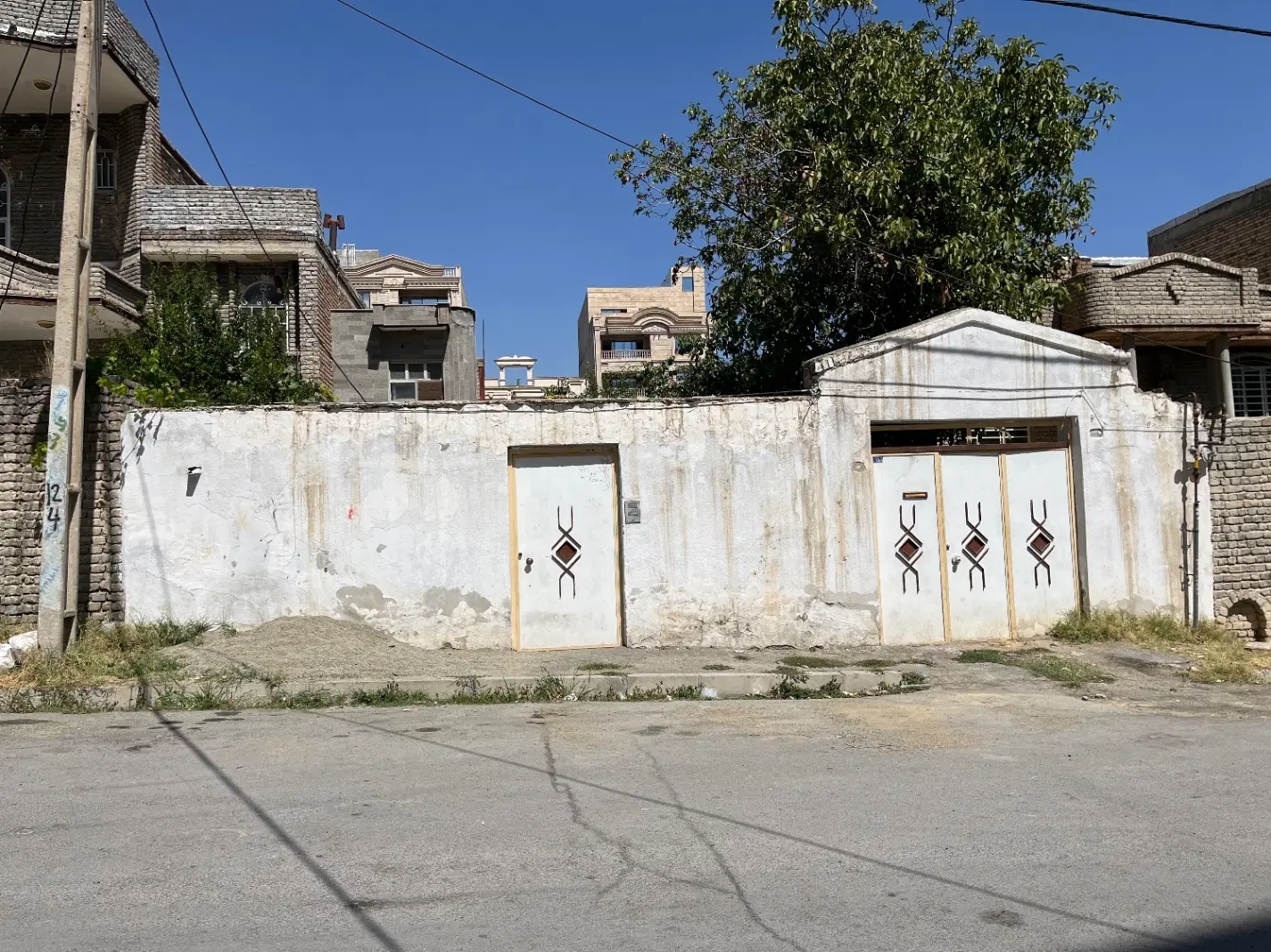 منزل مسکونی ۲۷۵متر شهرک دانشگاه