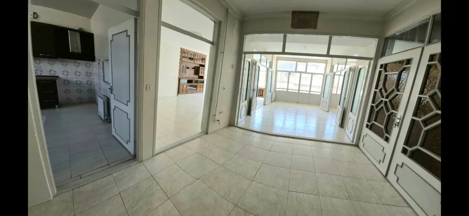 خانه ویلایی ۲۳۶ متری خیابان سپه