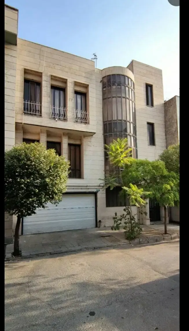 فروش ۳۰۰ متر مستغلات ویلایی زیر قیمت شهرک هما