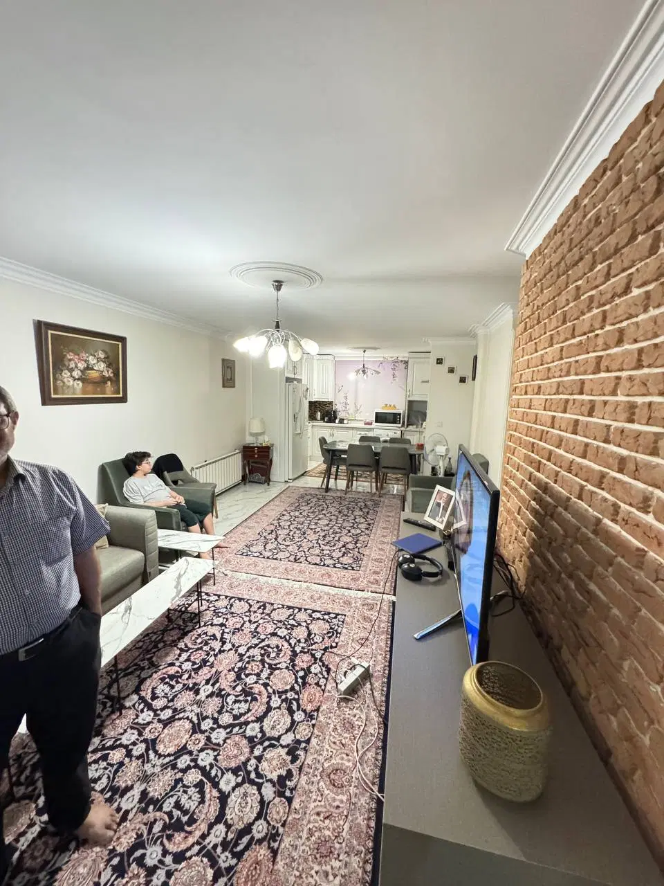 ۶۷ متر ۲ خواب خیابان ملک