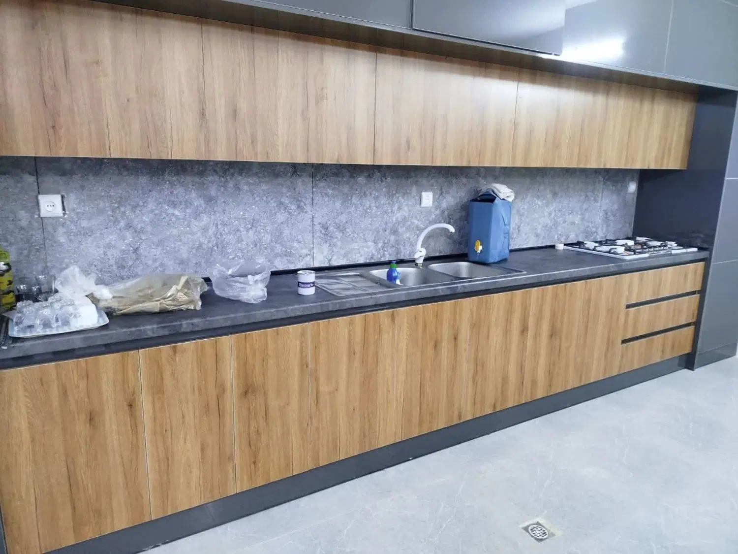 باغ ۷۰۰ متری شهر زیار