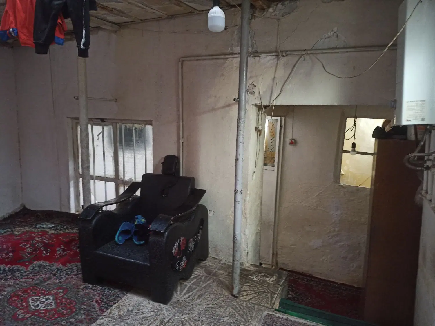 خانه کلنگی خونه کلنگی پشت قواره
