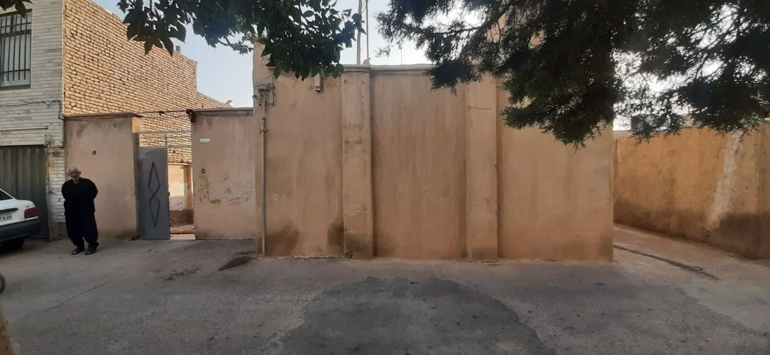 ویلایی خیابان ایستگاه دو کله،به قیمت مسکن مهر