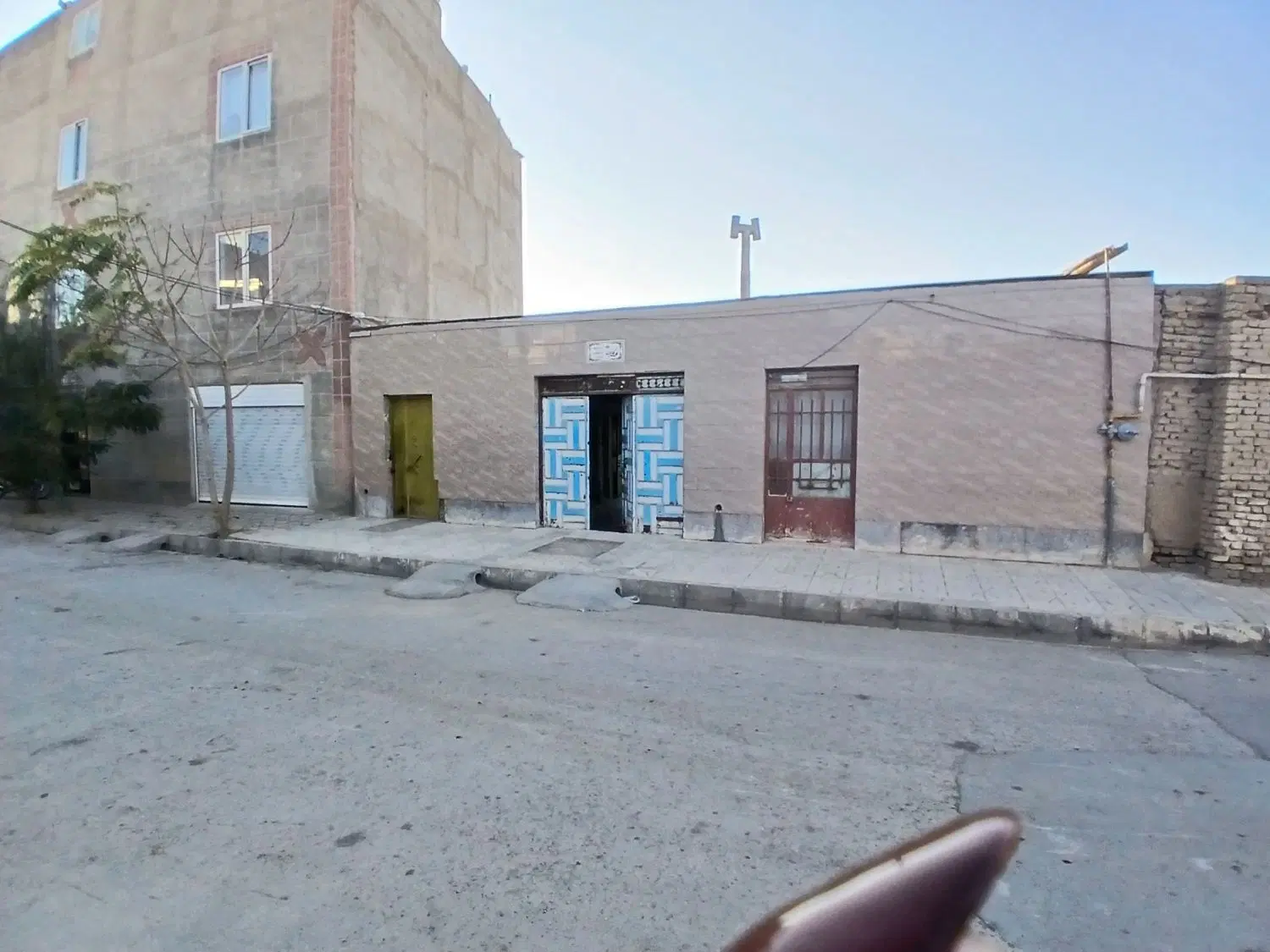 فروش خانه ویلایی(کلنگی)شورین