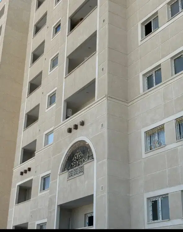 فروش 96متری هلالی