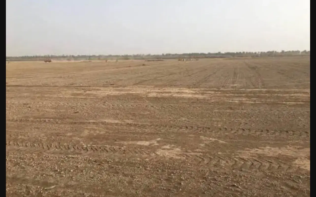 زمین ۳۰۴ متری نیروی انتظامی در دوکوهک
