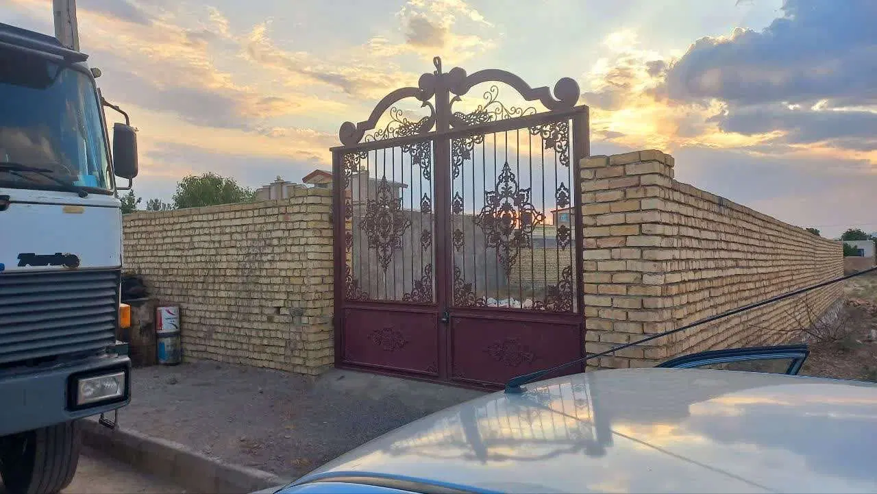 زمین مسکونی