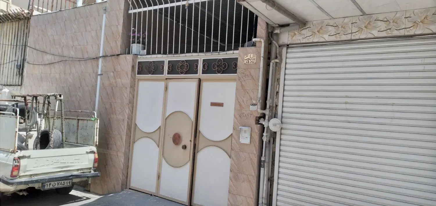 خانه ۸۵ متری در آخر باریکه