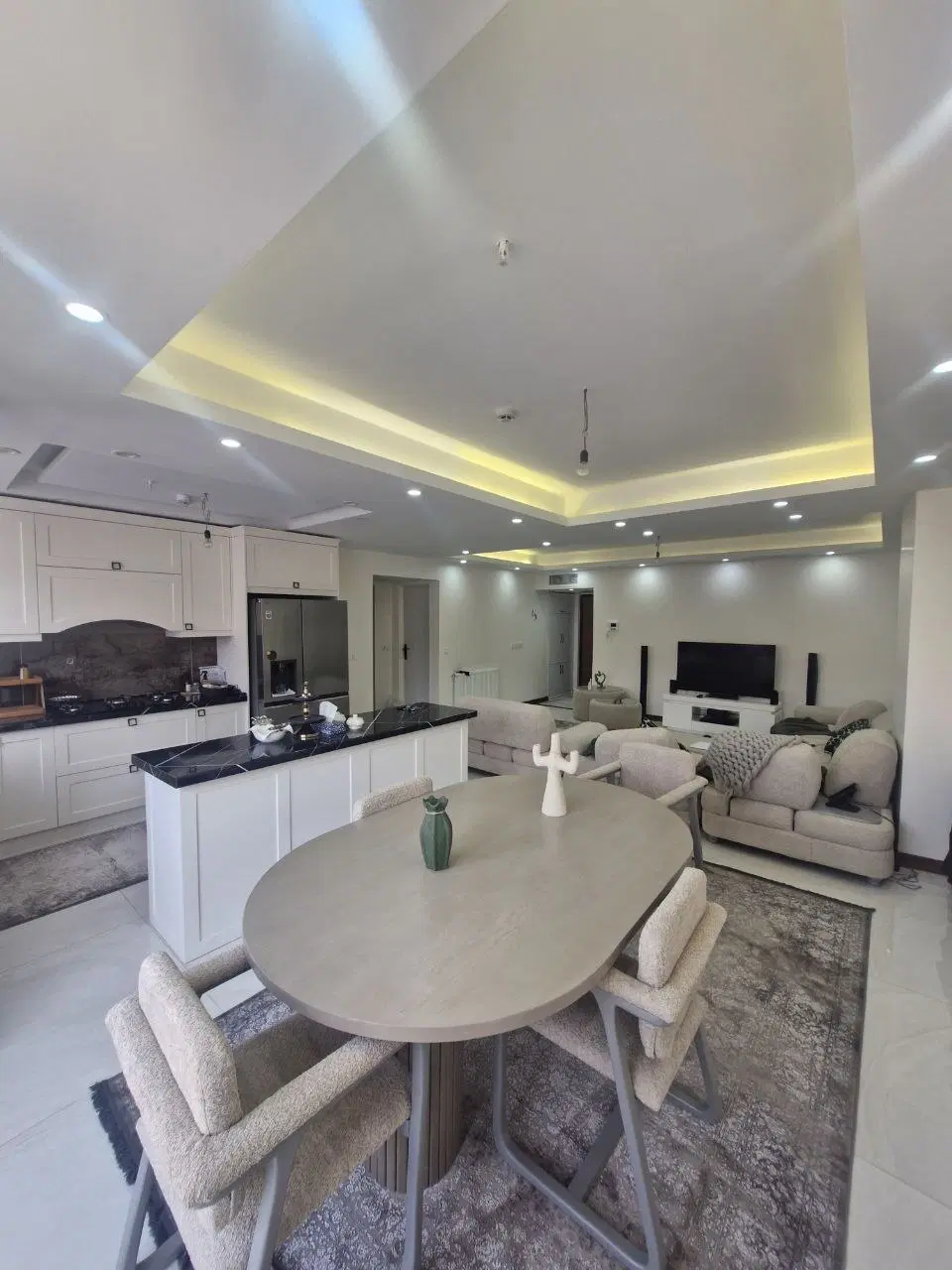 90 متر ۲ خواب نوساز (باکس پونک)