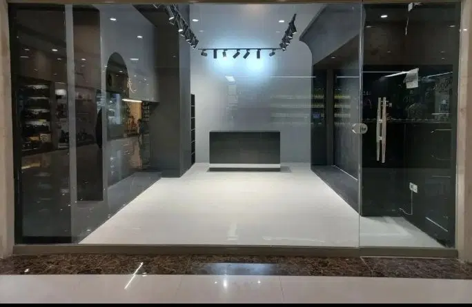 واحد ۲۶ متری با دکور و نورپردازی