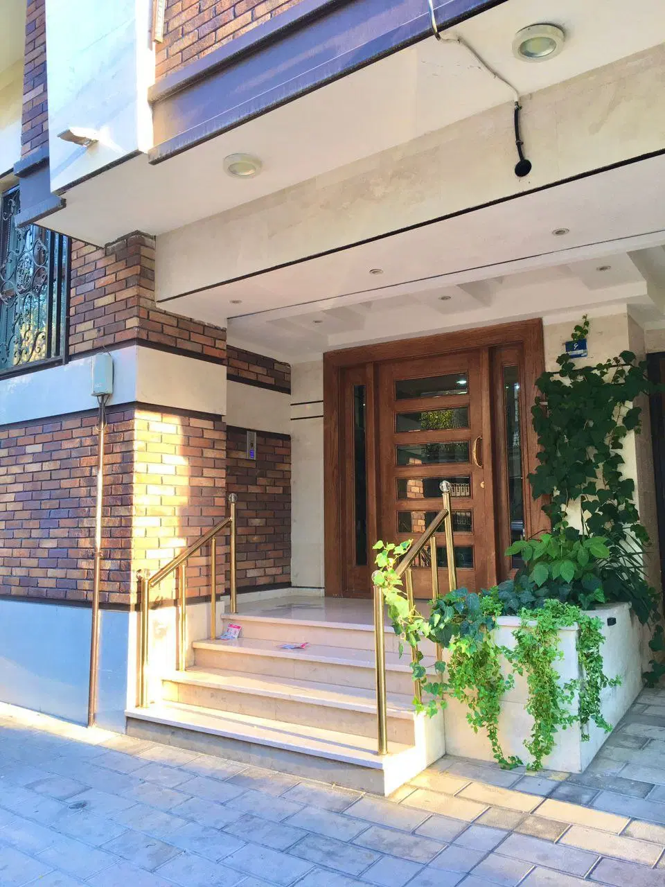 پیش فروش در تاپ لوکیشن منطقه ۱۷