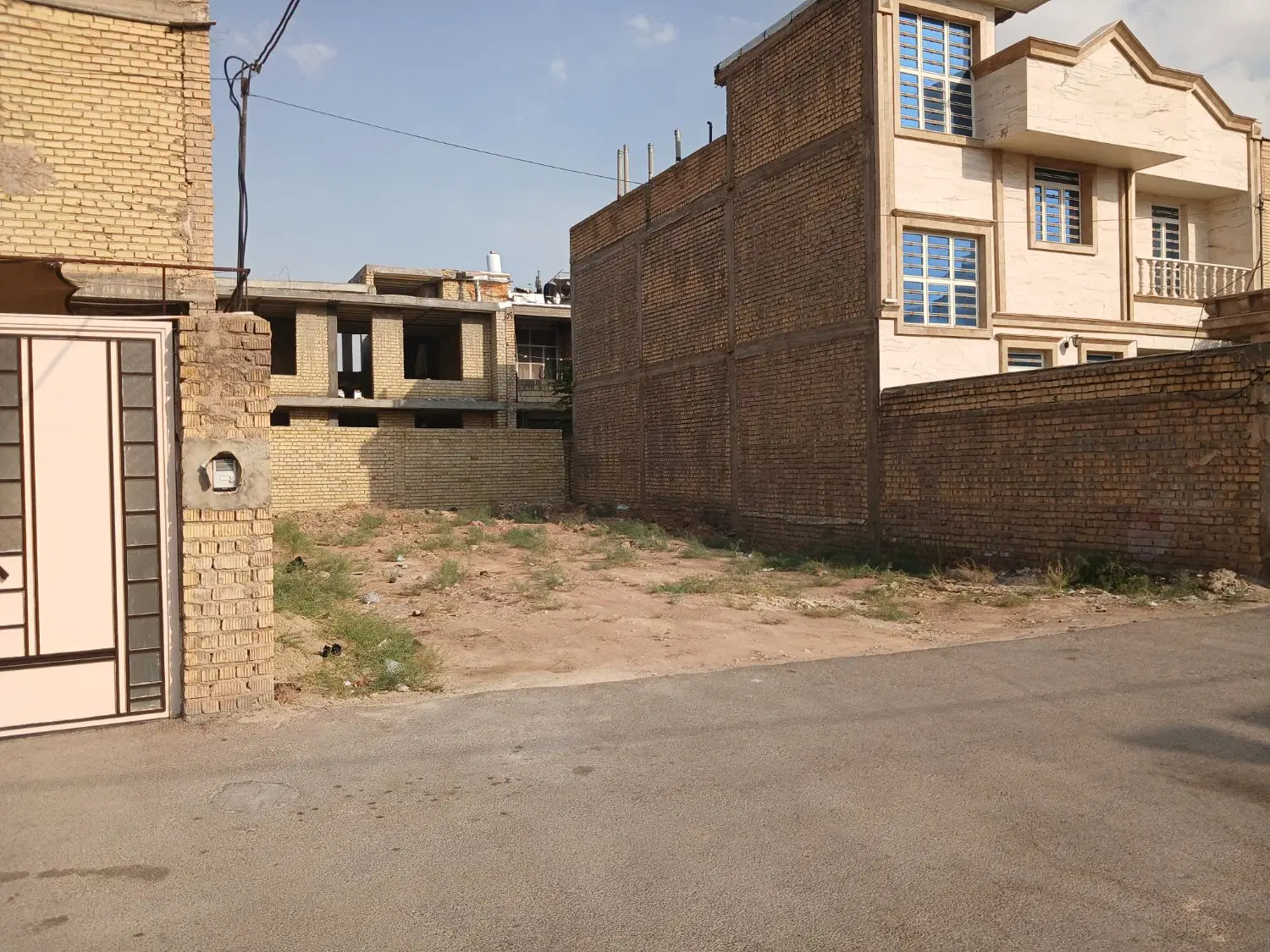 زمین ۲۰۰متری شهرک گلها کوچه ۱۶متری