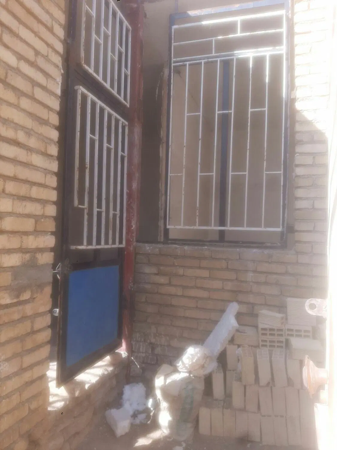 خانه نوساز کرناچی