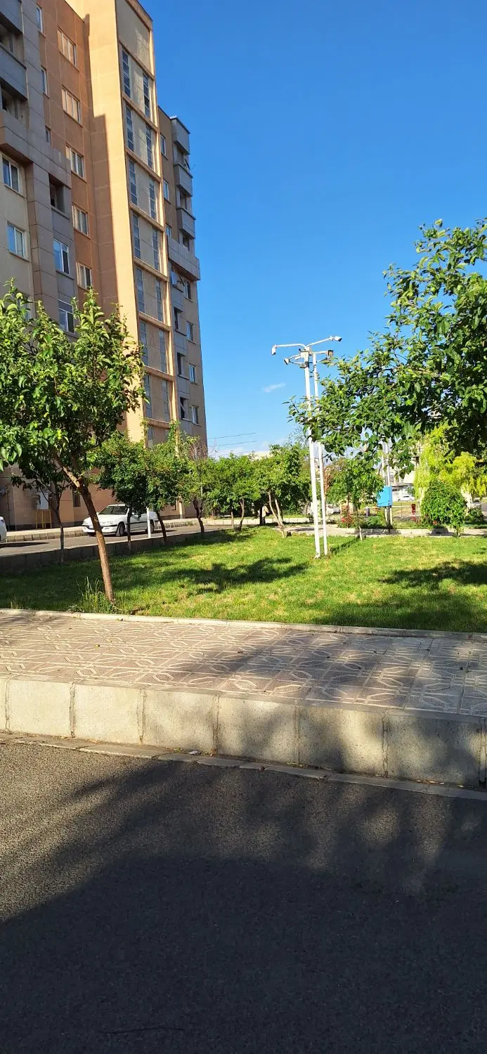 مجتمع فرهنگیان بهارستان طبقه همکف
