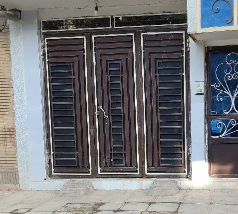 پارکینگ ومغازه